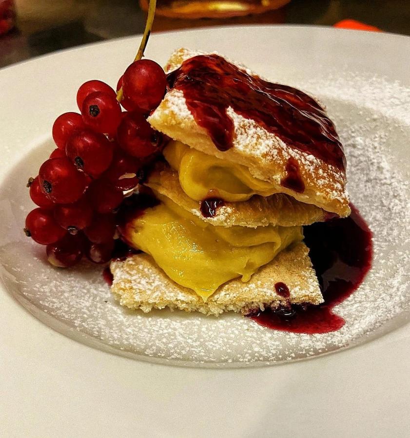 ホテル Gran Osteria Tre Noci システィアーナ エクステリア 写真